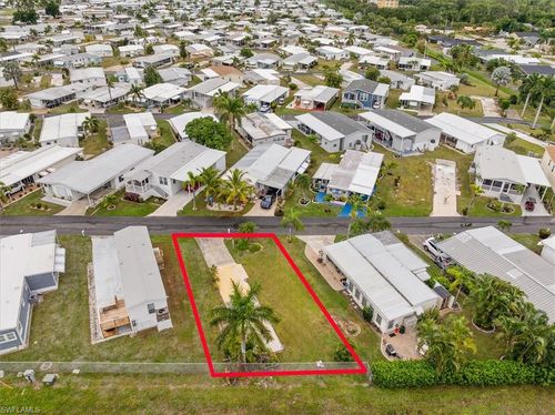 158 Adrienne Dr, FORT MYERS, FL, 33908-3403 | Card Image