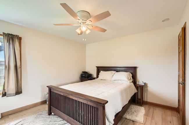 9001 Mobile Ave, House other with 3 bedrooms, 2 bathrooms and 6 parking in Oak Lawn IL | Image 16