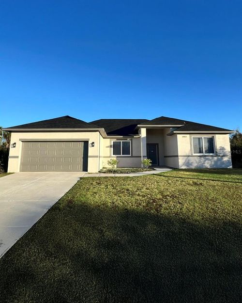 10153 Wildcat St, PORT CHARLOTTE, FL, 33981-5803 | Card Image