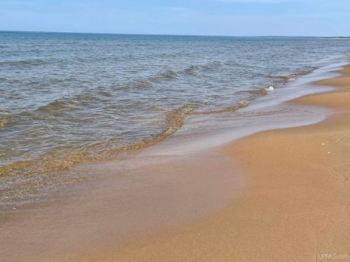 1396 FF Top O Lake Road, Gulliver, MI, 49840 | Card Image