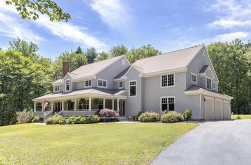 29 Blue Moon Dr, North Yarmouth, ME, 04097-6244 | Card Image