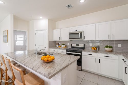 19354 W Coolidge St, Litchfield Park, AZ, 85340-4319 | Card Image