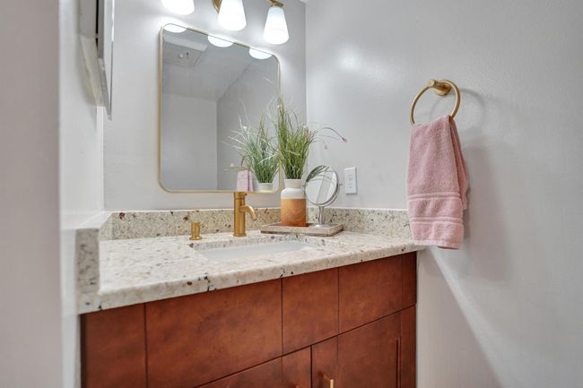 804 Waterview Dr, Condo with 3 bedrooms, 3 bathrooms and null parking in Palm Springs FL | Image 36