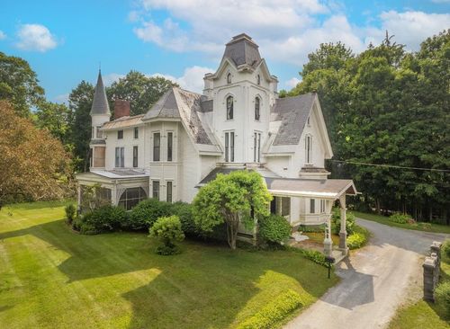 5 Clement Rd, Rutland, VT, 05701-3802 | Card Image