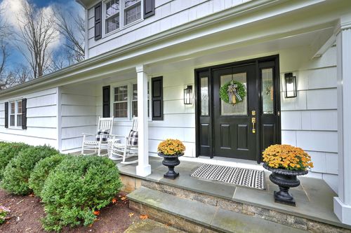 119 Wedgemere Rd, Stamford, CT, 06905-1518 | Card Image