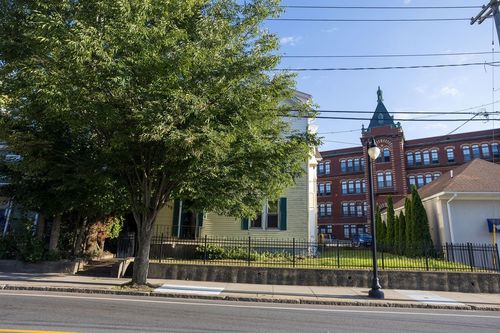 29 Hamlet Ave, Woonsocket, RI, 02895-4473 | Card Image