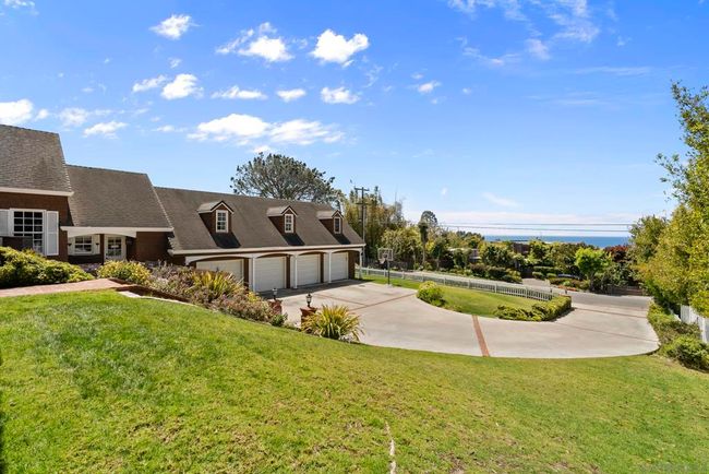 512 S Granados Ave, House other with 5 bedrooms, 5 bathrooms and 8 parking in Solana Beach CA | Image 11