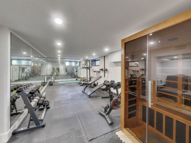 854 Royal York Rd, House other with 3 bedrooms, 3 bathrooms and 5 parking in Etobicoke ON | Image 29