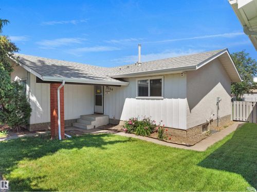 8804 19 Ave Nw, Edmonton, AB, T6K1Z6 | Card Image