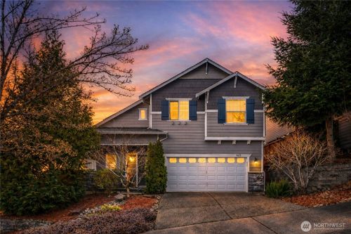 8015 88th St Ne, Marysville, WA, 98270-9307 | Card Image