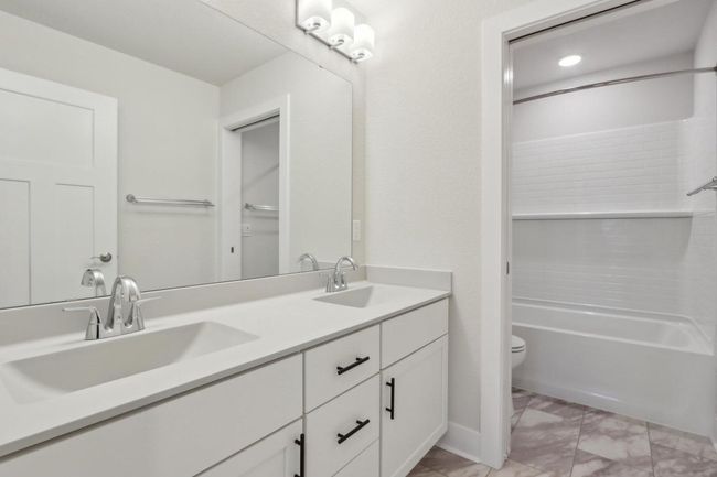 N75W17799 Woody Lane, House other with 4 bedrooms, 2 bathrooms and null parking in Menomonee Falls WI | Image 25