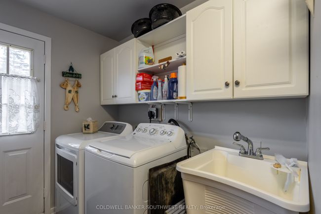479 William St, House other with 3 bedrooms, 3 bathrooms and 4 parking in Saint Clair ON | Image 25