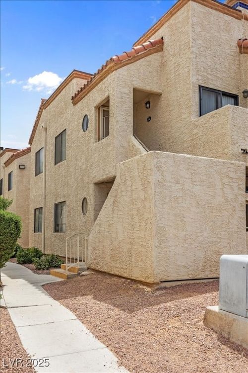 unit-202-2972 Juniper Hills Blvd, Las Vegas, NV, 89142-2947 | Card Image