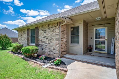 1115 Brunson Avenue, Prague, OK, 74864 | Card Image
