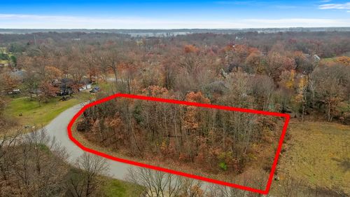 3143 Ferne Ln, Wheatfield, IN, 46392 | Card Image