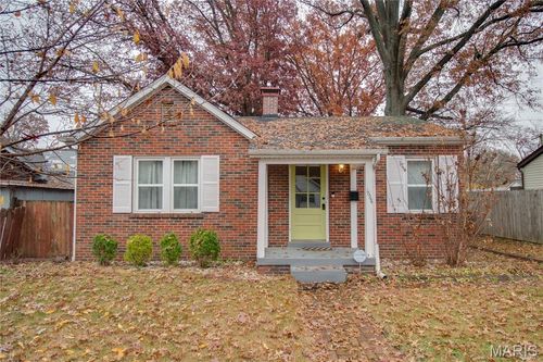 1644 N Church St, Belleville, IL, 62221-4932 | Card Image