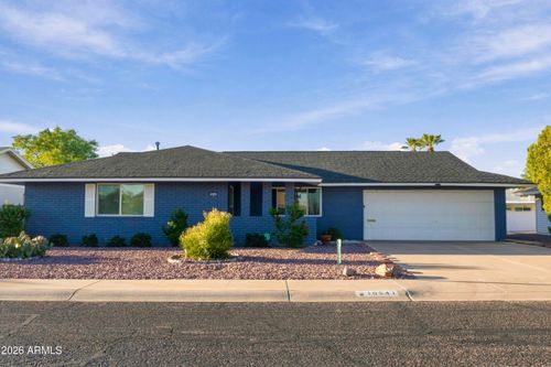10541 W Cheryl Dr, Sun City, AZ, 85351-4752 | Card Image