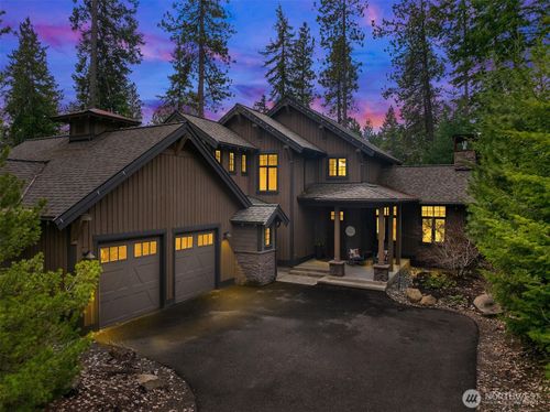 100 Black Nugget Ln, Cle Elum, WA, 98922-3245 | Card Image