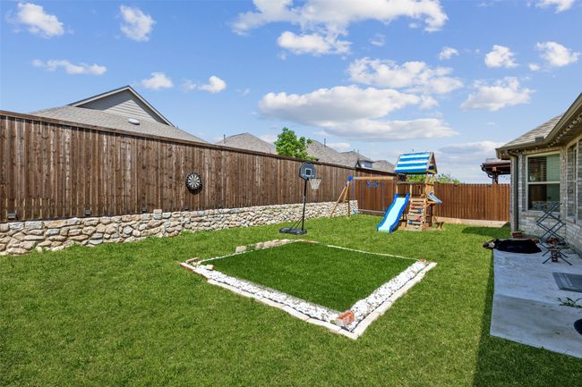 5933 Rostherne Dr, House other with 4 bedrooms, 3 bathrooms and null parking in Aubrey TX | Image 28