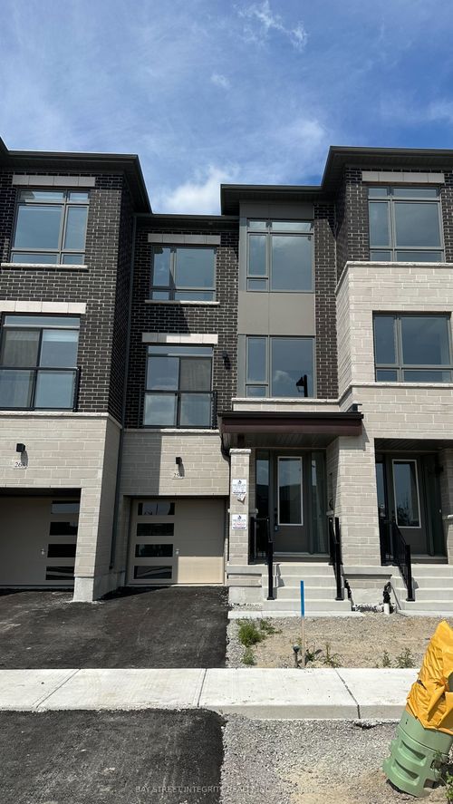 259 Tennant Dr, Brampton, ON, L6R0G6 | Card Image