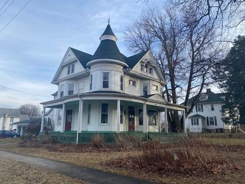 109 N Seminary Ave, MOUNT MORRIS, IL, 61054-1100 | Card Image