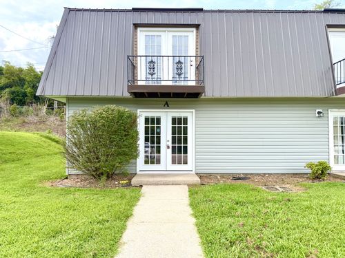 a-2108 Ashland City Rd, Clarksville, TN, 37043-5241 | Card Image