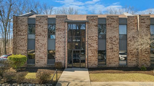 204-55 Old Turnpike Rd, Nanuet, NY, 10954-2450 | Card Image