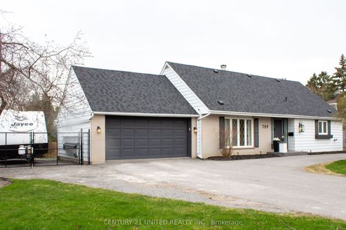 789 Parkhill Rd W, Peterborough, ON, K9J7R5 | Card Image