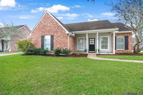 18553 Lake Iris Ave, Baton Rouge, LA, 70817-7582 | Card Image