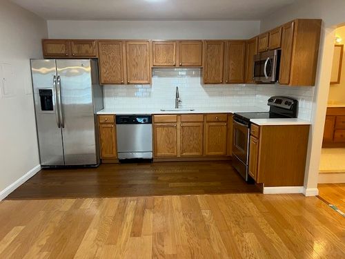 apt-3-444 Woodward Rd, North Providence, RI, 02904-4755 | Card Image