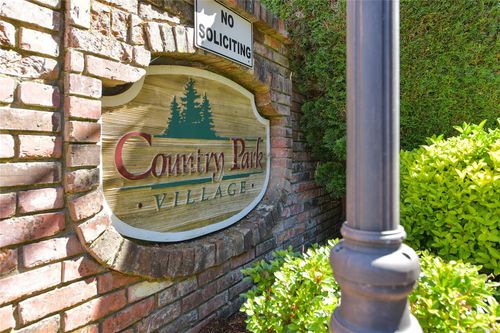 16-7583 Central Saanich Rd, Central Saanich, BC, V8M2B6 | Card Image