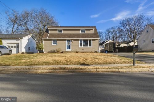 44 Sandalwood Ave, Hamilton, NJ, 08619-2034 | Card Image