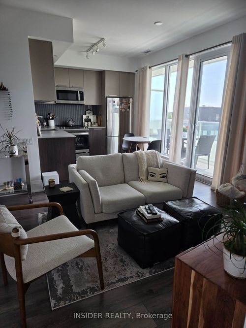 1009-20 Brin Dr, Etobicoke, ON, M8X0B2 | Card Image