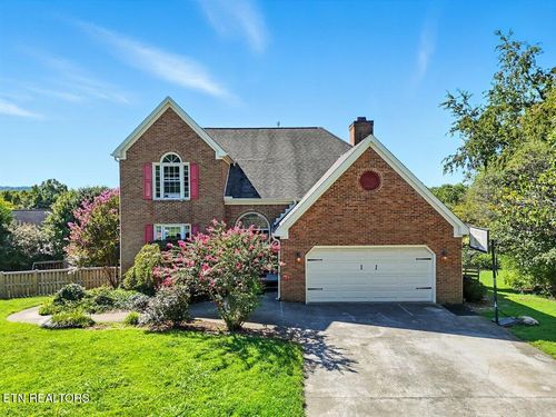 3809 S View Cir, Knoxville, TN, 37920-6169 | Card Image