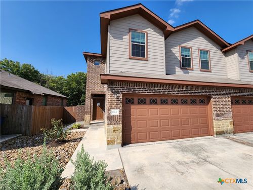 622 Creekside Cir, New Braunfels, TX, 78130-6446 | Card Image