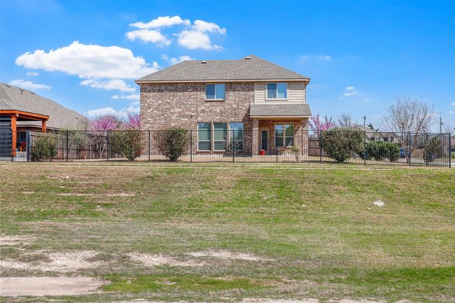 1305 Greenrock Ct, House other with 4 bedrooms, 3 bathrooms and null parking in Midlothian TX | Image 37