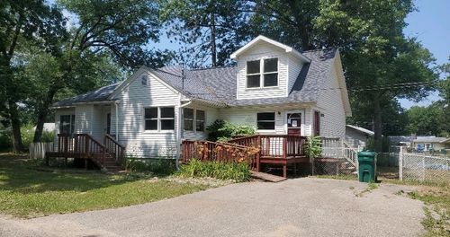 121 Cypress Dr, Prudenville, MI, 48651-9504 | Card Image
