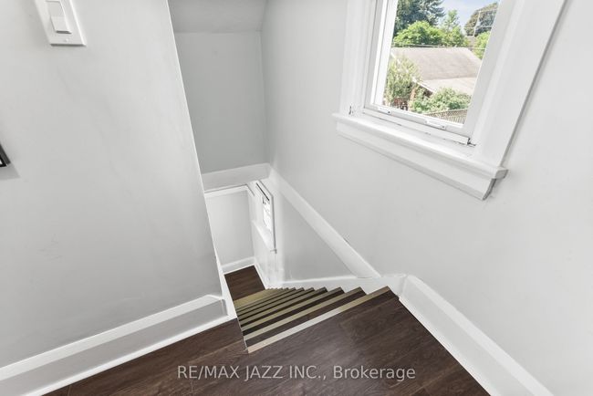 110 Gibbons St, House other with 3 bedrooms, 2 bathrooms and 3 parking in Oshawa ON | Image 28