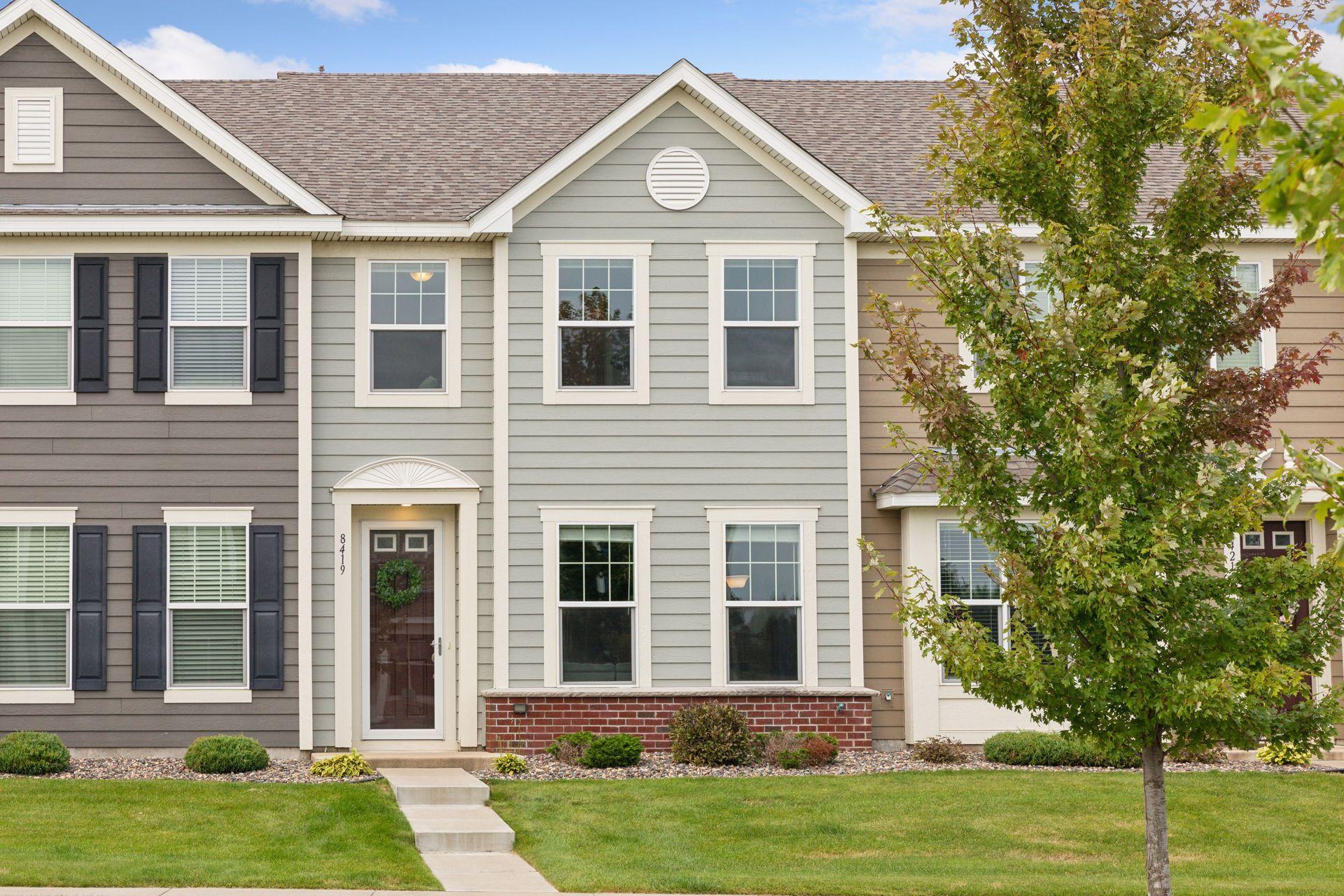 Jonquil Ln, Maple Grove, MN 55369