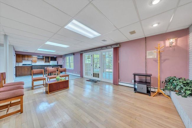 REC ROOM/IN LAW SUITE | Image 66