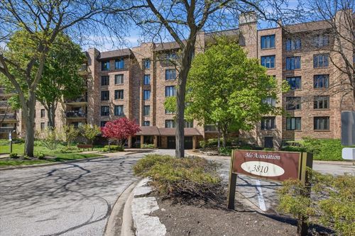 505-3810 Mission Hills Road, Northbrook, IL, 60062 | Card Image