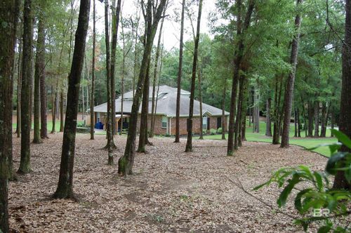 166 Willow Lake Dr, Fairhope, AL, 36532-6361 | Card Image