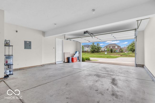 1139 Fernwood Way, Condo with 3 bedrooms, 2 bathrooms and null parking in Plainfield IN | Image 4