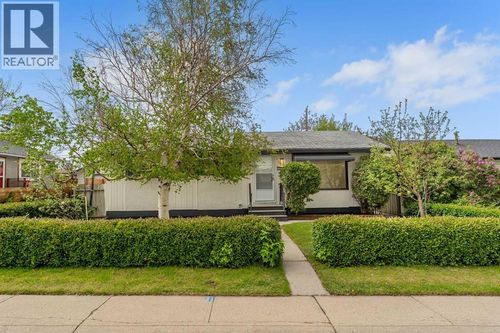 1512 Robson Cres Se, Calgary, AB, T2A1Y7 | Card Image