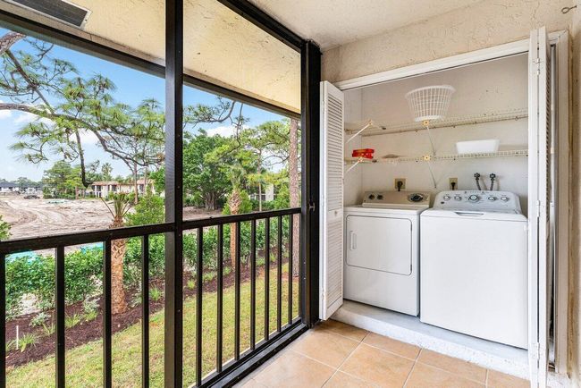 203 - 4689 Lucerne Lakes Blvd, Condo with 2 bedrooms, 2 bathrooms and null parking in LAKE WORTH FL | Image 20
