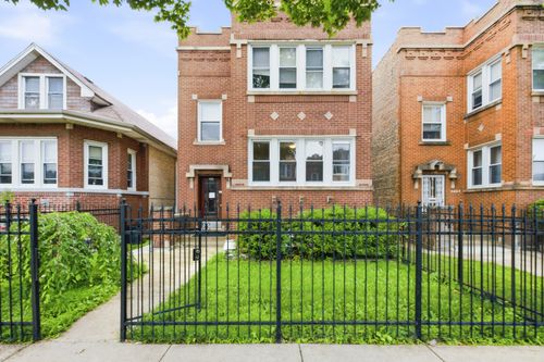 5233 Potomac Ave, Chicago, IL, 60651-1484 | Card Image