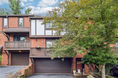 109 Forest Edge Dr, Sewickley, PA, 15143-8928 | Card Image