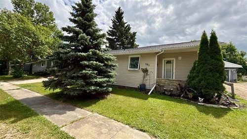 301 4th St S, Swan River, MB, R0L1Z0 | Card Image