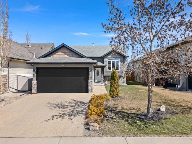 206 Webster Drive, Home with 4 bedrooms, 3 bathrooms and 4 parking in Red Deer AB | Image 1