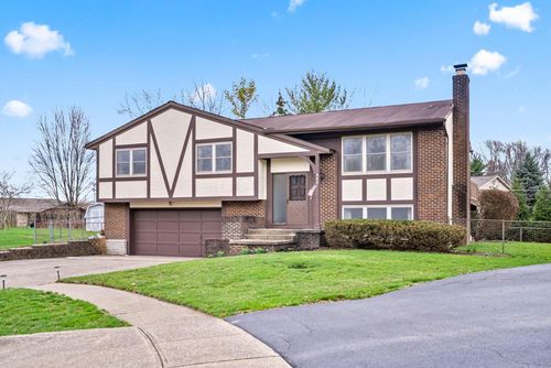 357 Highland Way, Worthington, OH, 43085-2657 | Card Image